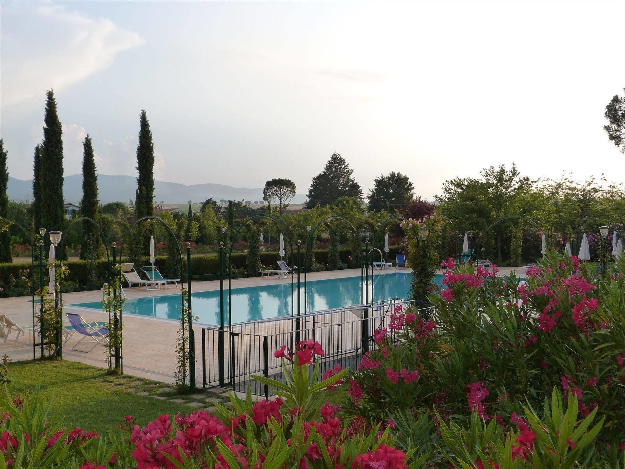 Villa Santa Barbara Montefalco Exteriör bild